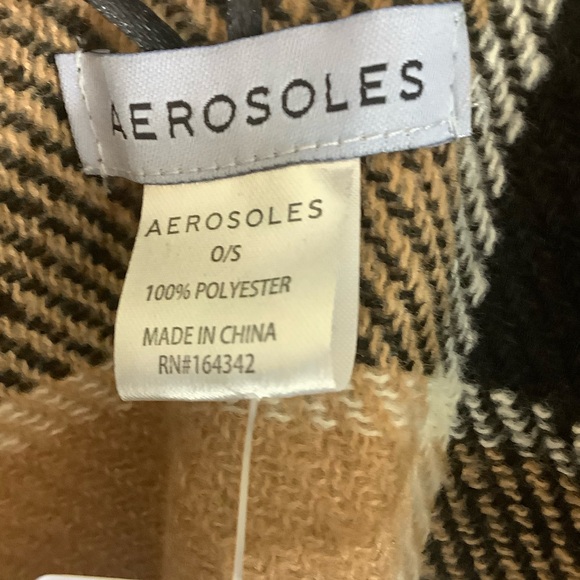 New Aerosoles plaid Wrap cape sweater wrap with belt O/S One size fits most - Picture 5 of 12